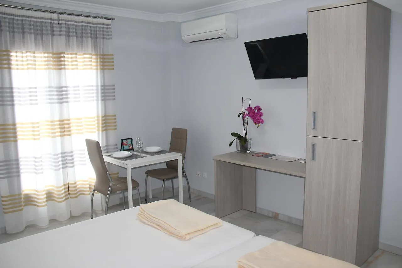 Apartamentos Maro Vg
